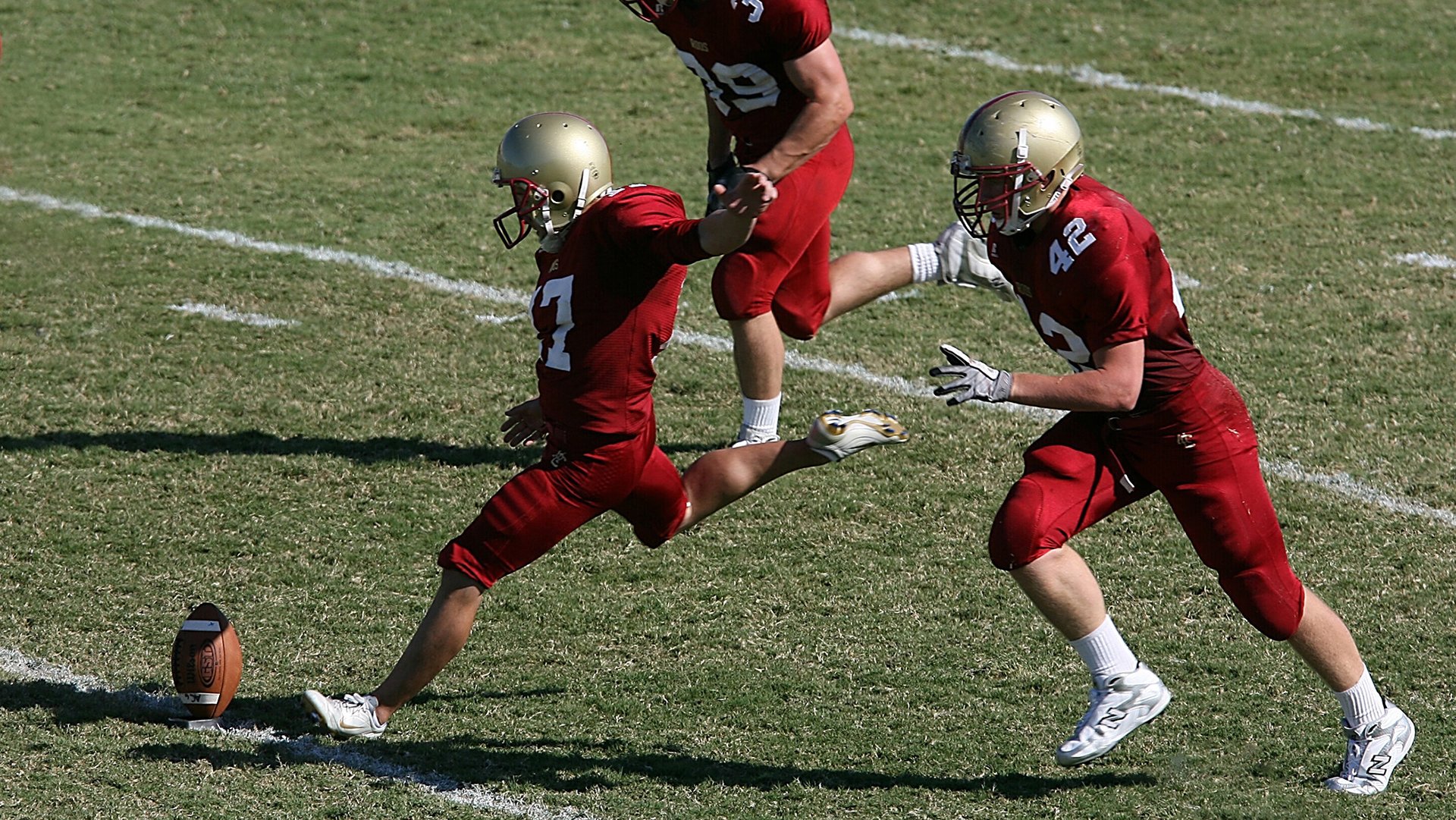 逆风而飞：那些用无限信念改变命运的战队，逆风而行更适合飞翔